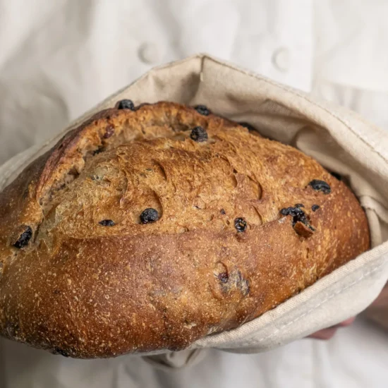 CINNAMON RAISIN IN HAND CRUST a banking co fenton mi 1650px