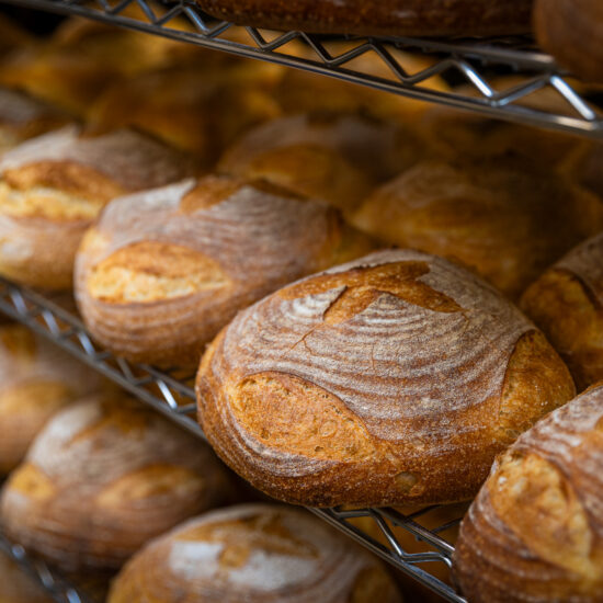 Crust Bread Rack 1 CRUST a baking company 1650px