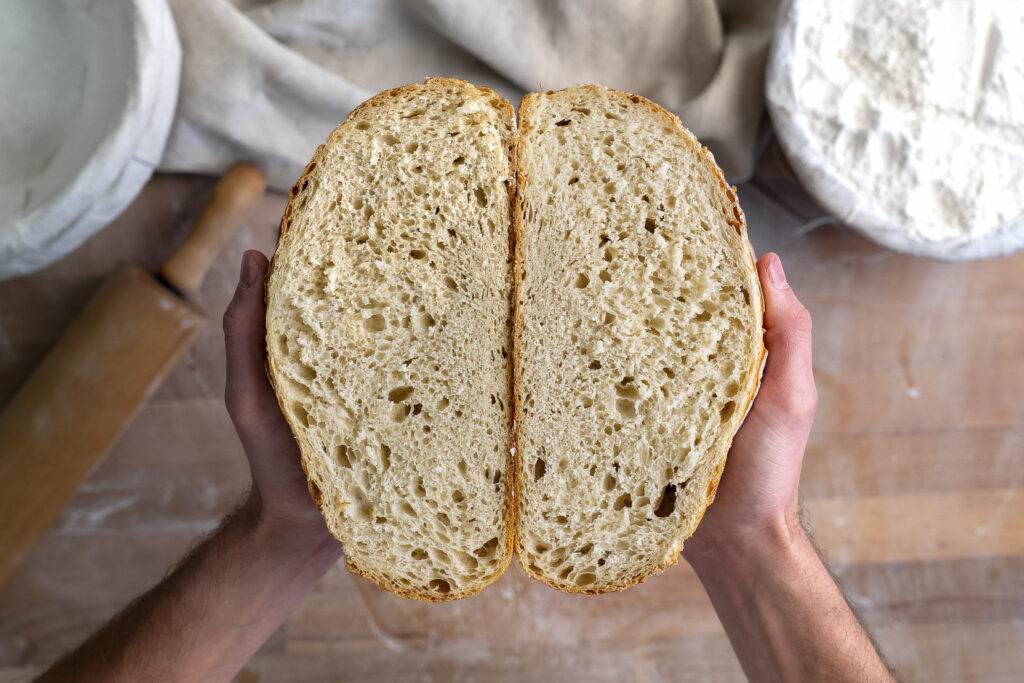 104 SOURDOUGH TOP DOWN CRUST a banking co fenton mi 1650px